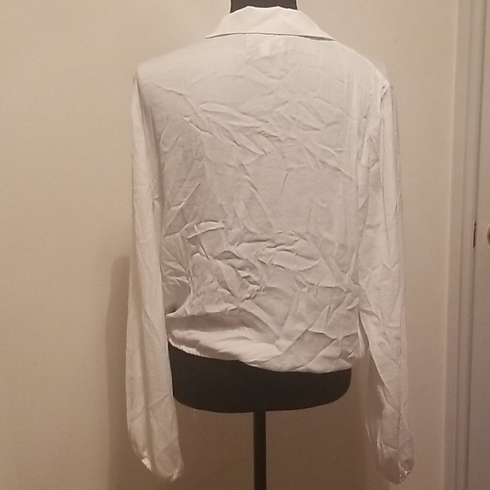 Takara Blouse - Picture 5 of 7